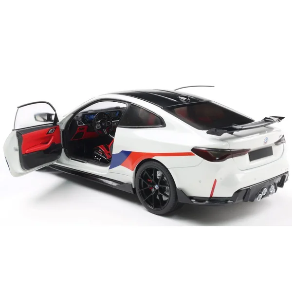 1/18 BMW M4 PERFORMANCE PARTS WHITE ET M DECO 2025