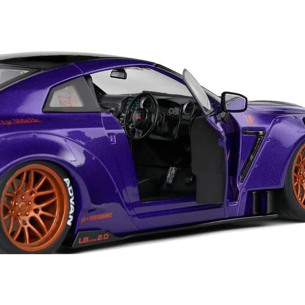1/18 NISSAN GT-R (R35) W/ LIBERTY WALK BODY KIT 2.0 PURPLEZILLA 2022