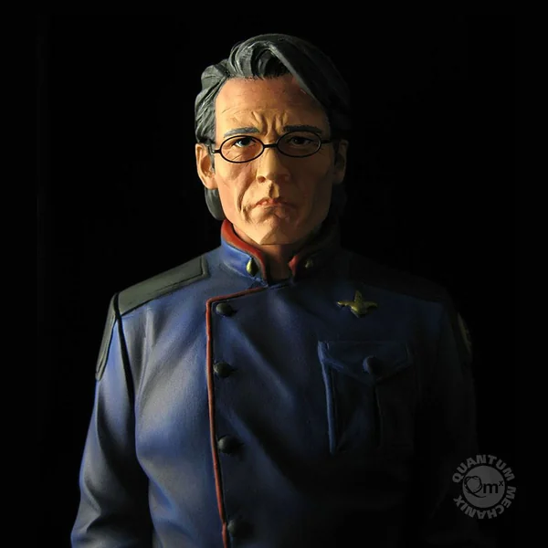 ADMIRAL ADAMA STATUE BATTLESTAR GALACTICA QUANTUM MECHANIX 15 CM