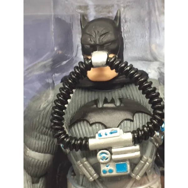 BATMAN (Stealth ), JOKER, HARLEY QUINN PACK DE 3 FIGURINES ARTICULÉES BATMAN HUSH DC DIRECT