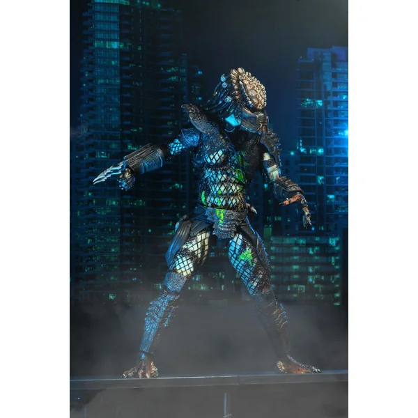 BATTLE DAMAGED CITY HUNTER PREDATOR ULTIMATE FIGURINE PREDATOR 2 NECA 20 CM
