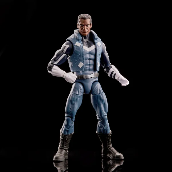 Blue Marvel figurine Marvel Legends Series Hasbro 15 cm
