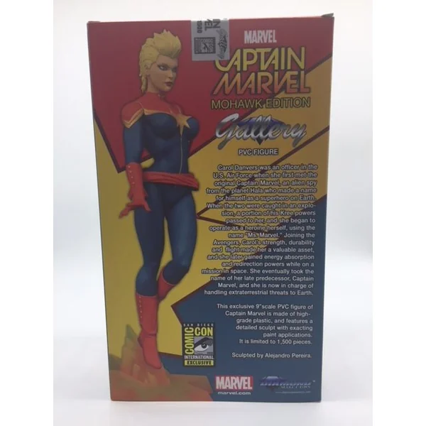 CAPTAIN MARVEL STATUE MOHAWK EXCLUSIVE SDCC MARVEL GALLERY DIAMOND SELECT 23 CM