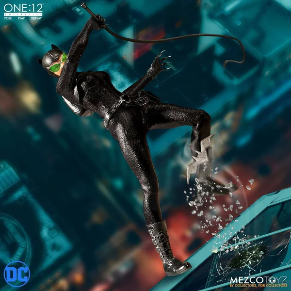 CATWOMAN FIGURINE DC COMICS ONE: 12 MEZCO TOYS 15 CM