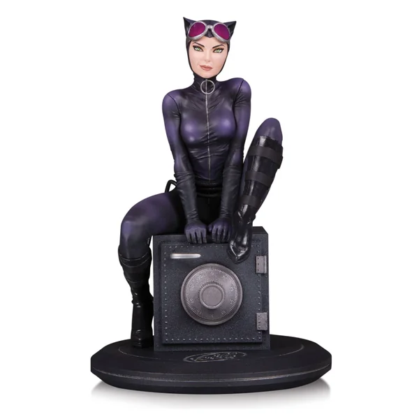 CATWOMAN STATUE DC COVER GIRLS DC COLLECTIBLES 18 CM