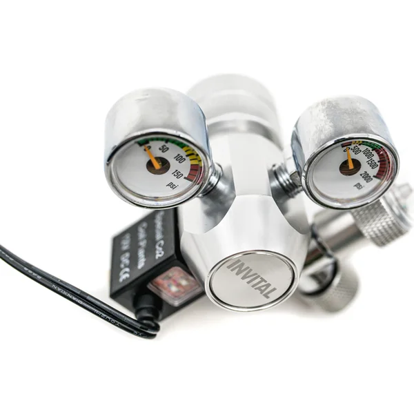 CO2 set Standard avec arrêt nocturne sans bouteille avec accessoires