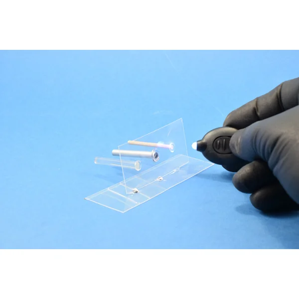 Colle UV Roket 5g avec porte-clés UV