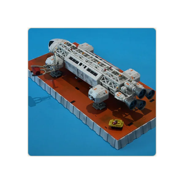 COSMOS 1999: EAGLE TRANSPORTER "THE EXILES" - véhicule miniature 29 cm