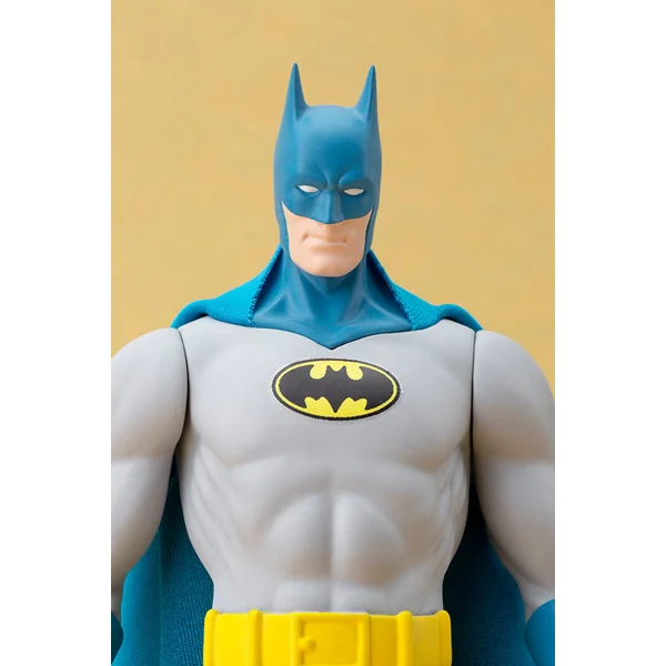 DC COMICS: BATMAN CLASSIC "SUPER POWERS" - statuette pvc artfx+ 1/10 20 cm