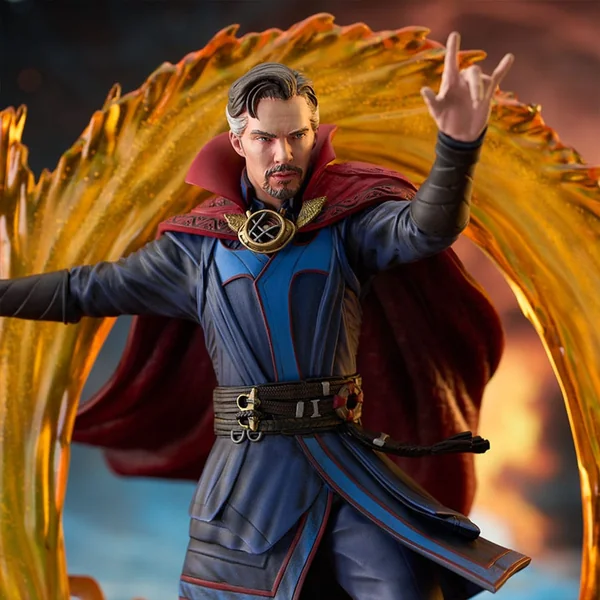Doctor Strange in the Multiverse of Madness statuette Marvel Movie Gallery Diamond Select 25 cm