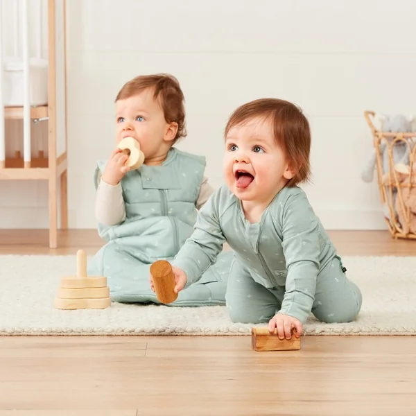 ERGOPOUCH Sac de couchage en coton biologique Sheeting Sage 8-24 m, 8-14 kg, 2,5 tog