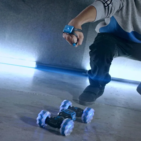 EXTREME CROSSLANDER VOITURE TCD TOUT TERRAIN LUMINEUSE SON