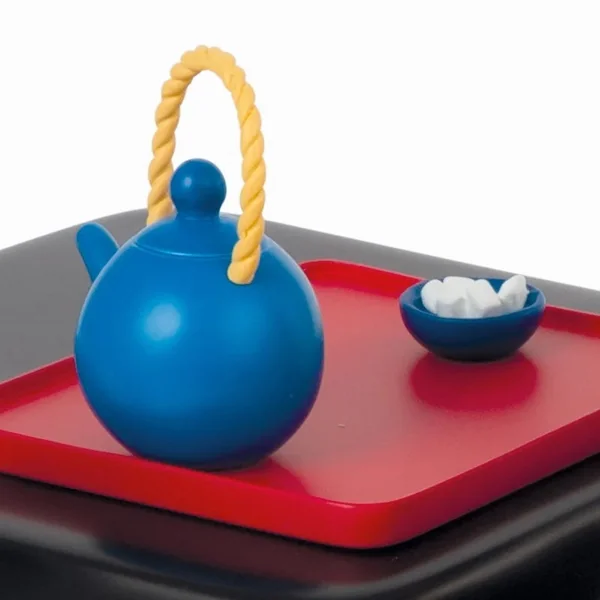 Figurine Tintin prenant le thé "Le Lotus Bleu" Tintinimaginatio 2024 (47002)