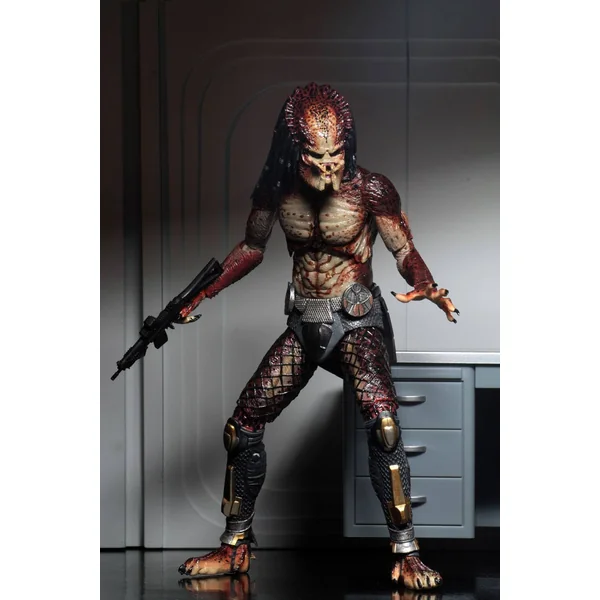 FUGITIVE PREDATOR LAB ESCAPE FIGURINE ULTIMATE PREDATOR 2018 NECA 20 CM