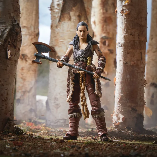 Holga figurine Donjons et Dragons L’Honneur des voleurs Golden Archive Hasbro 15 cm