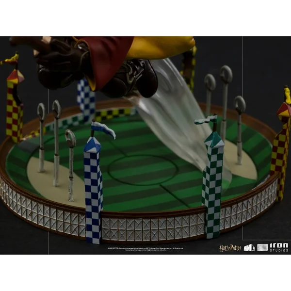 Iron Studios & Minico Harry Potter - À la Figurine du Match de Quidditch