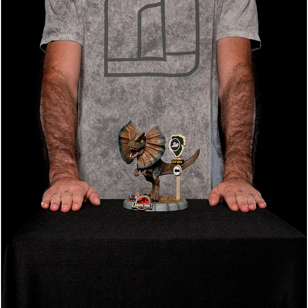 Iron Studios MiniCo Jurassic Park - Figurine Dilophosaurus