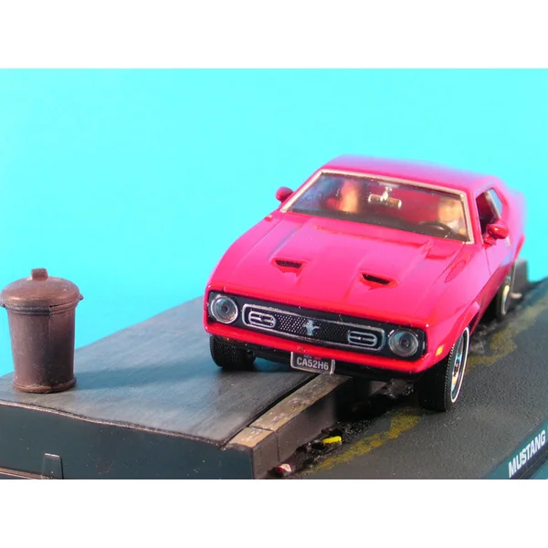 JAMES BOND, DIAMONDS ARE FOREVER: FORD MUSTANG MACH 1 - véhicule miniature 1/43°