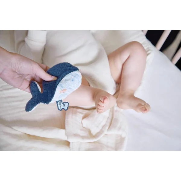 Kaloo Petit Calme Baleine en peluche avec coussin de lavande rafraîchissant apaisant 9 cm