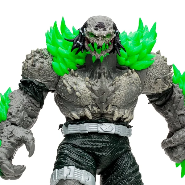 Kryptonite Doomsday figurine Megafig Superman vs Batman McFarlane Toys 30 cm