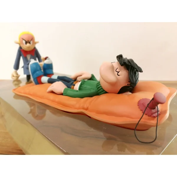 LES CASES DE FRANQUIN, GASTON LAGAFFE: GASTON ET FANTASIO, L'INONDATION - statuette résine