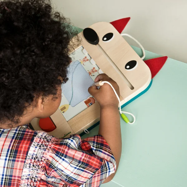 Lilliputiens - tableau magique - loup Louis