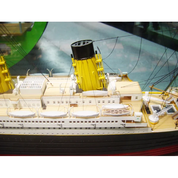 Mantua Model Titanic 1:200 kit n°2 kit