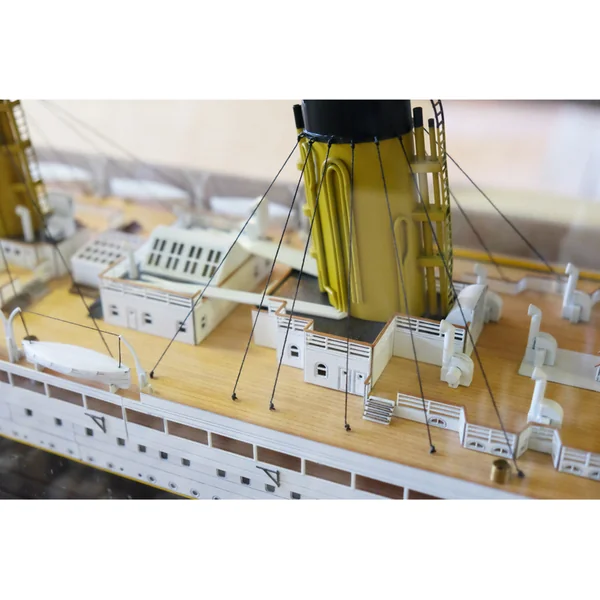 Mantua Model Titanic 1:200 kit n°2 kit