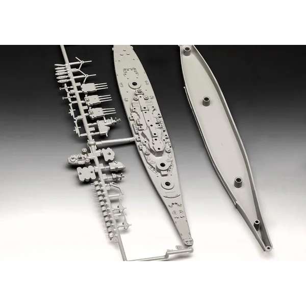 MAQUETTE 45 PIECES - USS NEW JERSEY