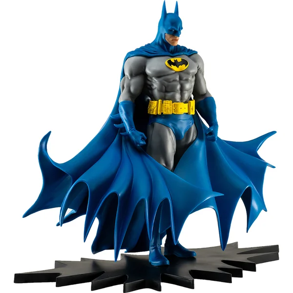 PureArts DC Heroes - Batman Version Classique Statue Échelle 1/8