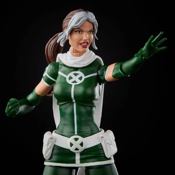 ROGUE & PYRO PACK 2 FIGURINES X-MEN MARVEL LEGENDS HASBRO 15 CM