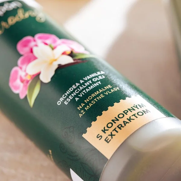 Shampoing au chanvre (orchidée/vanille)