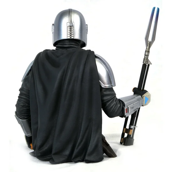 STAR WARS: THE MANDALORIAN (BESKAR ARMOR) - buste en résine 1:6