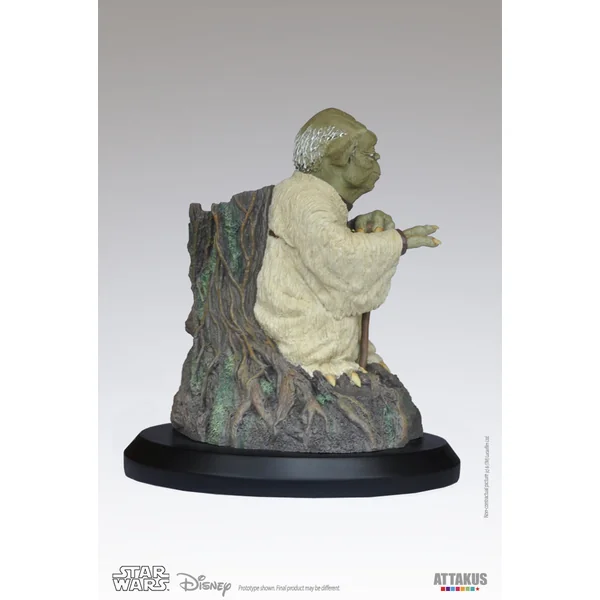 STAR WARS: YODA USING THE FORCE ON DAGOBAH - statuette résine 1/5 17 cm