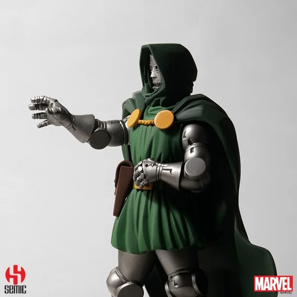 Statuette de collection Dr. Doom Semic Heritage Collection par Alban Ficat, Semic Studio 2024