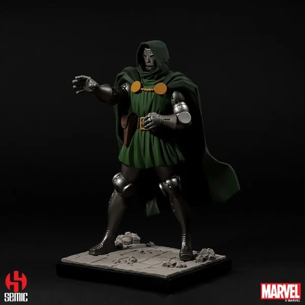 Statuette de collection Dr. Doom Semic Heritage Collection par Alban Ficat, Semic Studio 2024