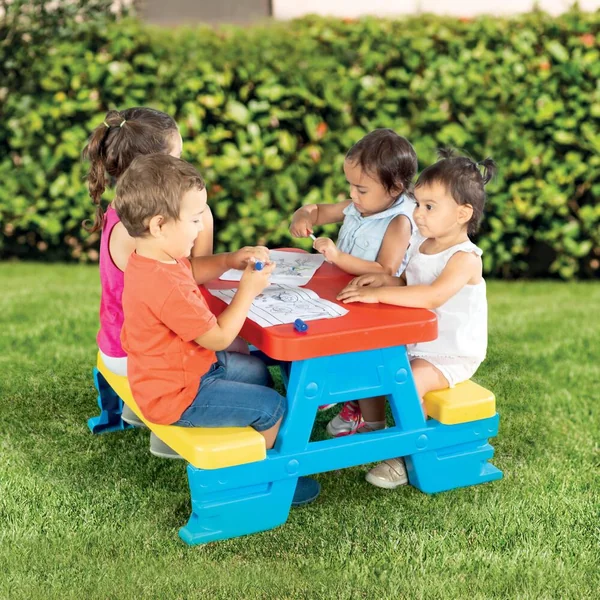 TABLE DE PIQUE-NIQUE POUR 4 ENFANTS