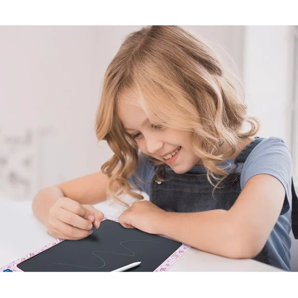 TABLETTE A DESSINS E-INK MULTICOLORE 35CM AVEC POCHOIRS