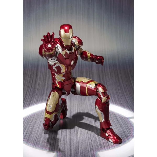 THE AVENGERS, AGE OF ULTRON: IRON MAN MARK 43 S.H.Figuarts - figurine articulée 15 cm