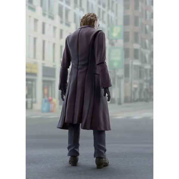 THE JOKER FIGURINE BATMAN THE DARK KNIGHT TAMASHII NATIONS 16 CM