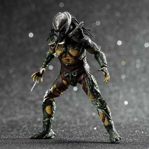TRACKER PREDATOR FIGURINE 1/18 PREDATOR 2 HIYA TOYS 11 CM