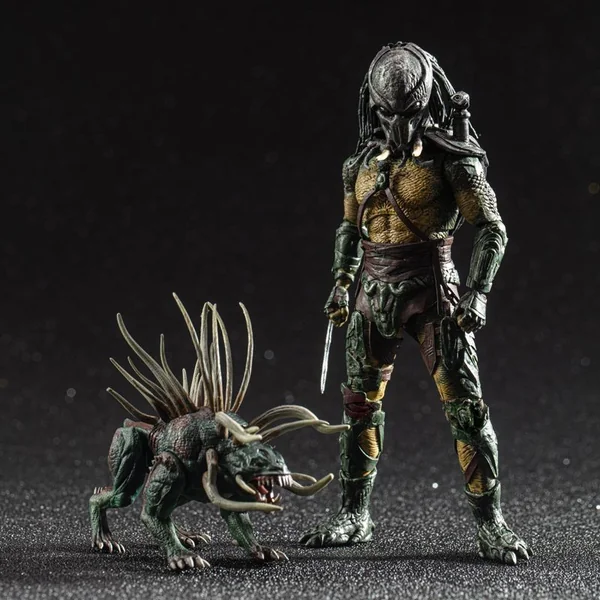 TRACKER PREDATOR FIGURINE 1/18 PREDATOR 2 HIYA TOYS 11 CM
