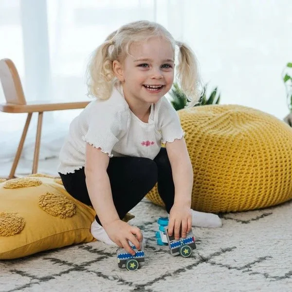 Trefl Véhicule magnétique - Voiture de police - 2 éléments