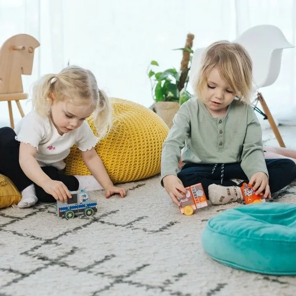 Trefl Véhicule magnétique - Voiture de police - 2 éléments