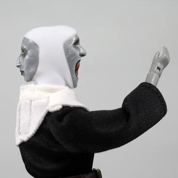 Valak figurine La Nonne Mego 20 cm